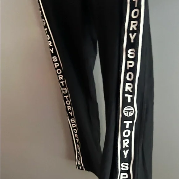 Tory Burch Sport Black Activewear - Picture 3 of 3